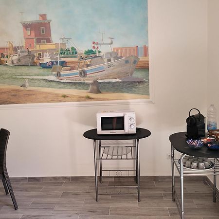 Rooms Da Pisicchio 피우미치노 외부 사진