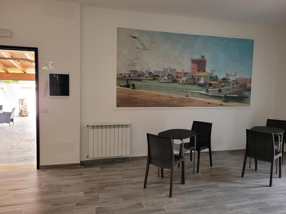 Rooms Da Pisicchio 피우미치노 외부 사진