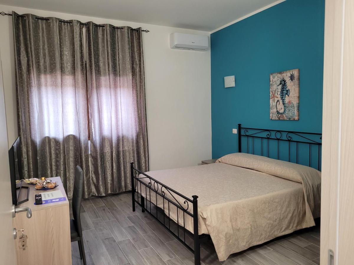 Rooms Da Pisicchio 피우미치노 외부 사진